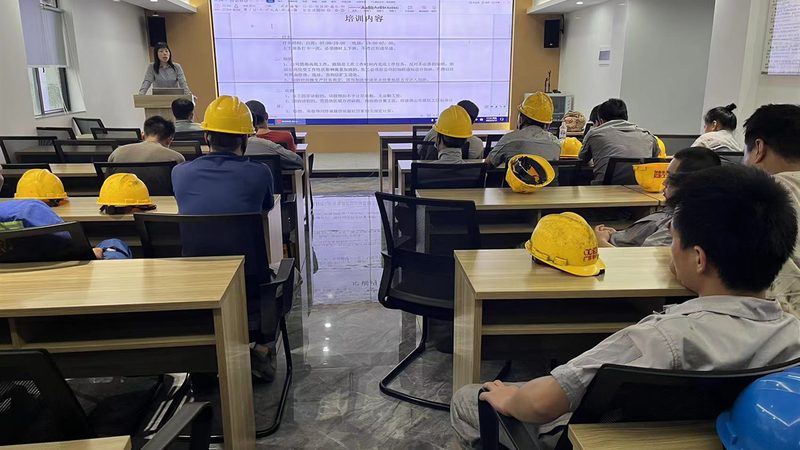 行业背景：公路建造师职业的重要性