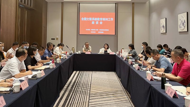 小标题：了解考研面授培训的必要性