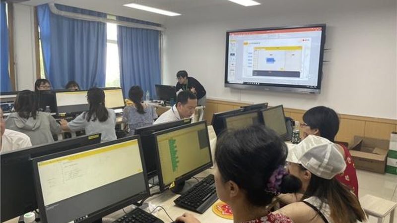 电工培训加盟：规避风险，选择良机**