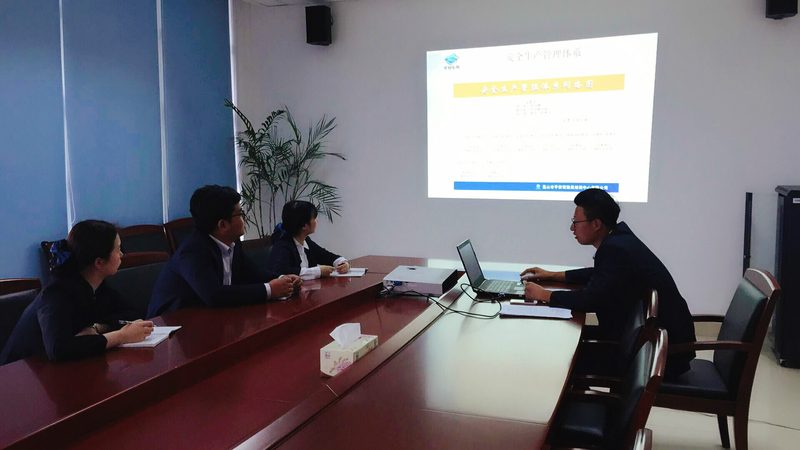 学历提升新途径：成人高考与网络教育，究竟有何区别？**